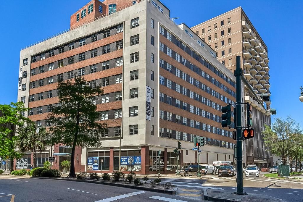 California Building — Commercial — Investment Protection, New Orleans, LA